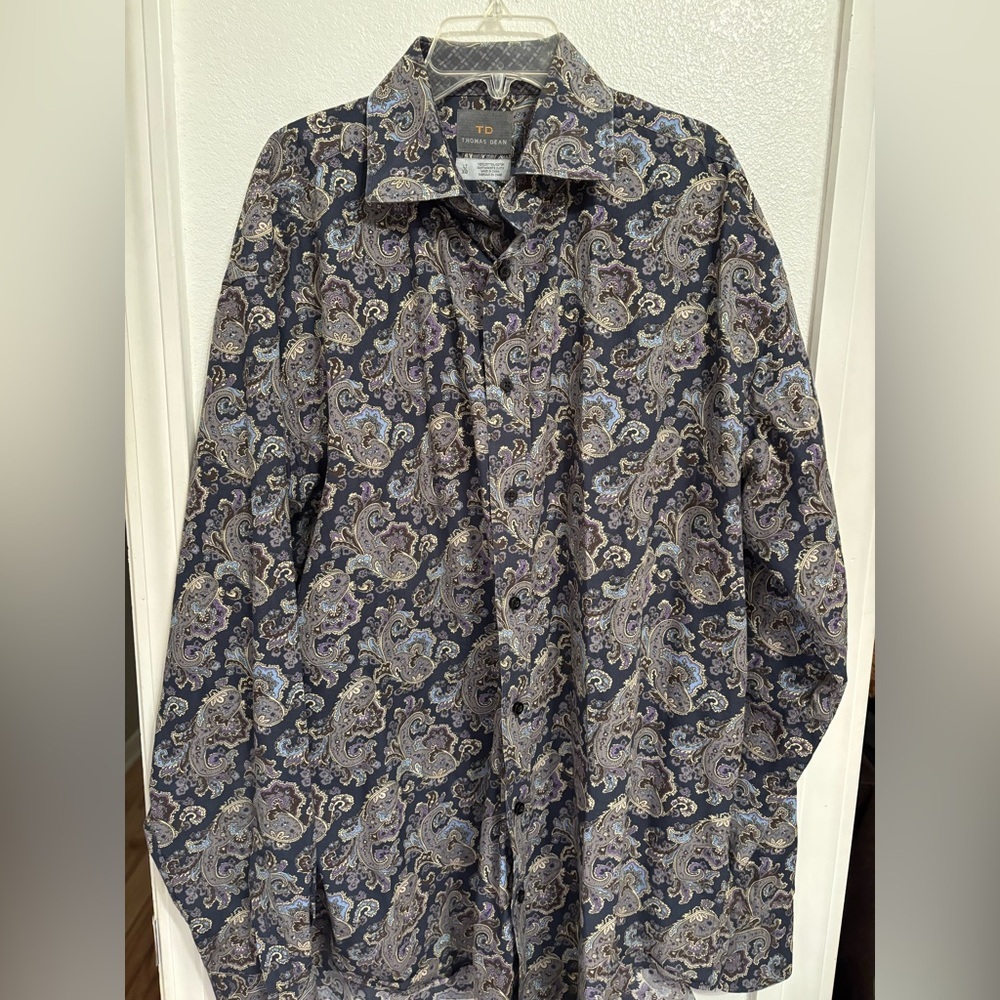 TD Thomas Dean button front shirt XL